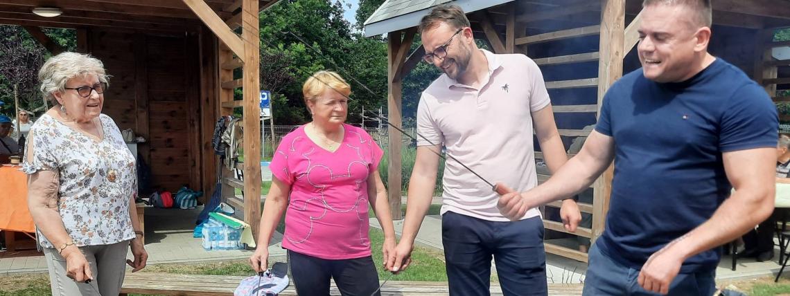 Piknik dla Seniorów na przystani kajakowej